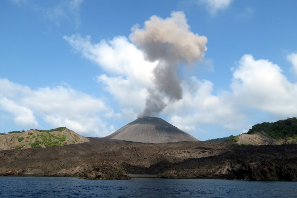 Barren Island The only active volcano  in South Asia 